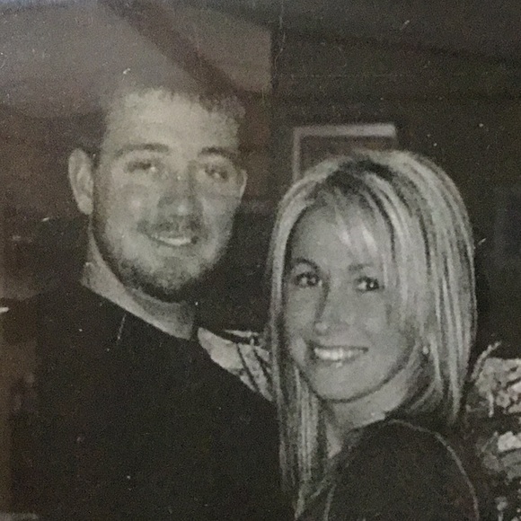 Meet your Posher, Terra - Picture 1 of 1